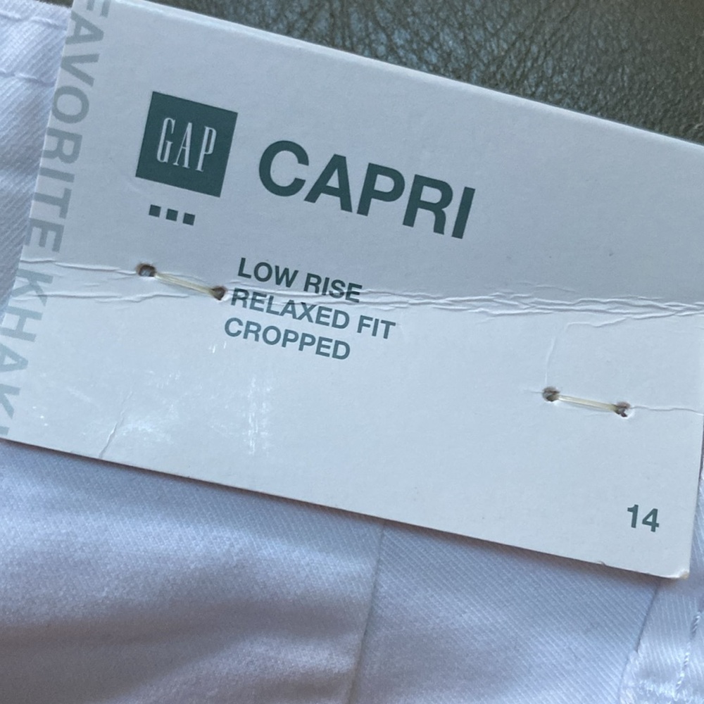 Capris by Gap size14 - Picture 3 of 4